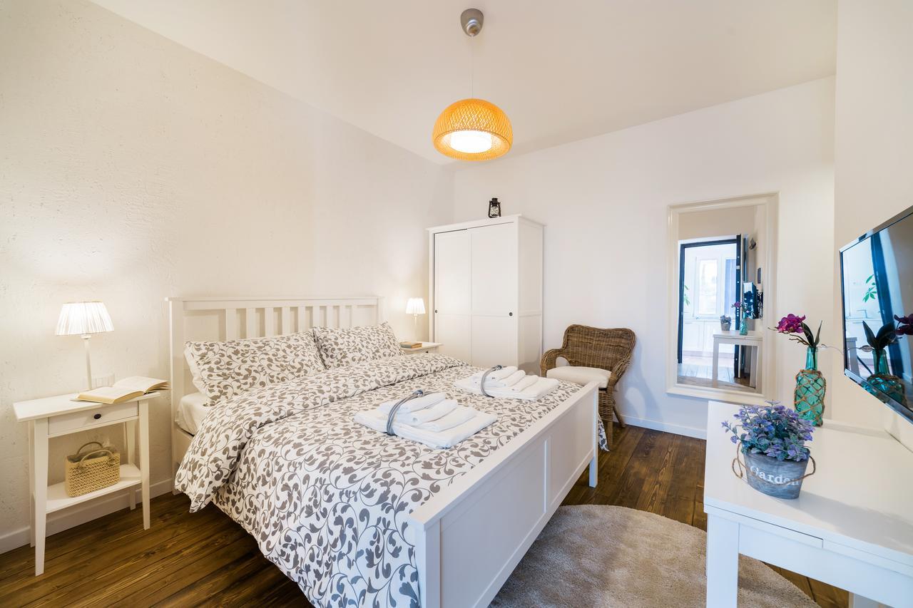 White Rooms Sabaudia Exterior photo